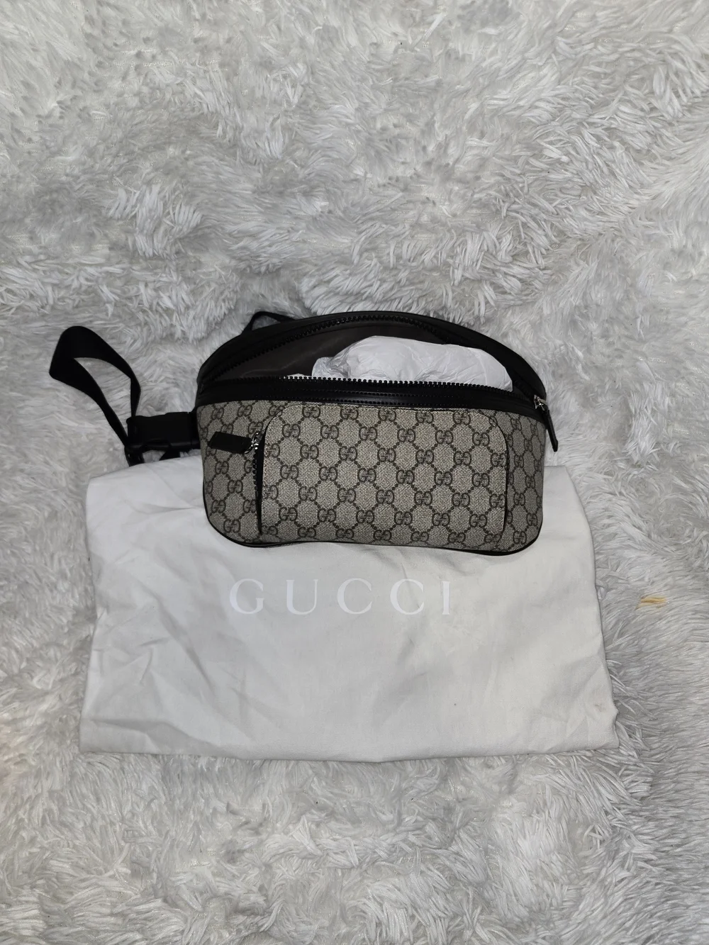 Gucci Beige GG Supreme Canvas Belt Bag